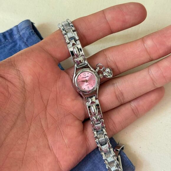 y2k silver cute round stainless steel quartz watch - Picture 4 of 8